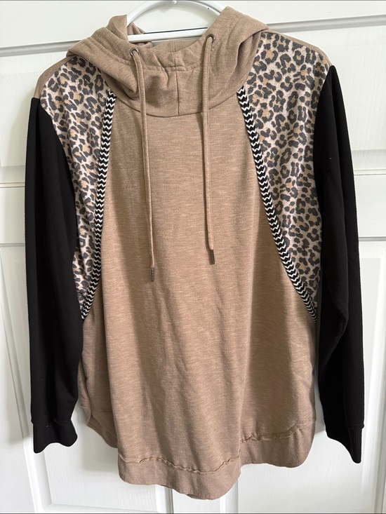Maurices Sweaters - Maurice’s Casual Pullover Hoodie Style Size Large